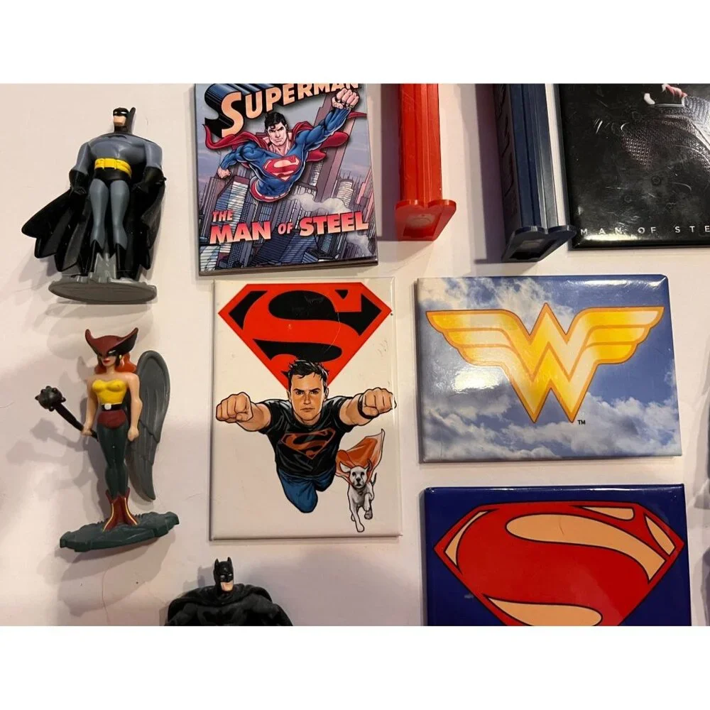 DC Comics Superhero Collectibles Stocking Stuffers, Pez, Magnets, Figures, 16 pc - Picture 4 of 6